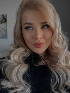 Alinel escort in Dubai