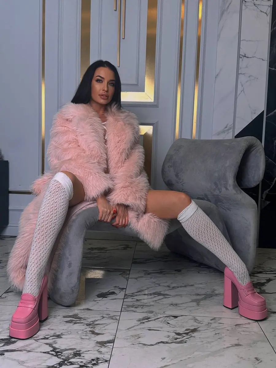 Ascania escort in Dubai