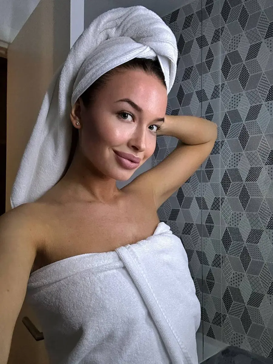 Ascania escort in Dubai