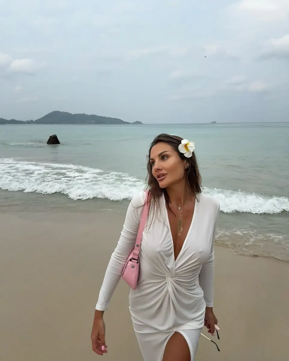 Dalila escort in Dubai