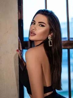 Elina escort in Dubai