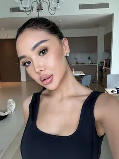 Freziya escort in Dubai