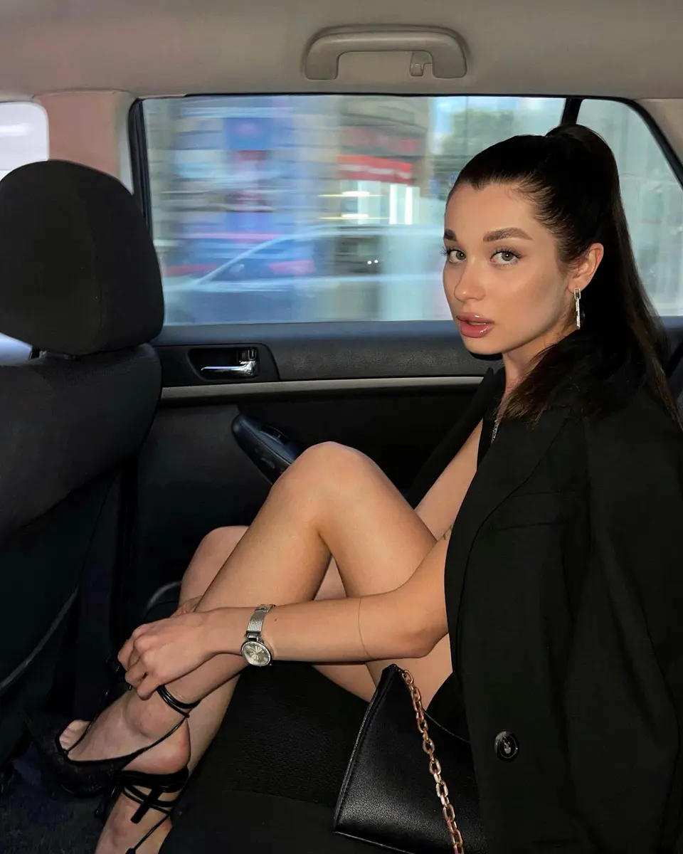 Inemi escort in Dubai