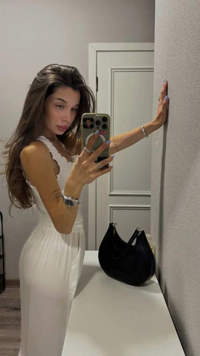 Inemi escort in Dubai