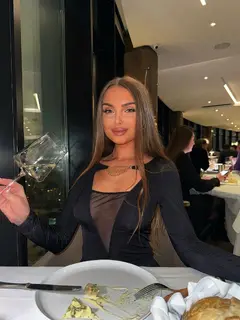 Inna escort in Dubai