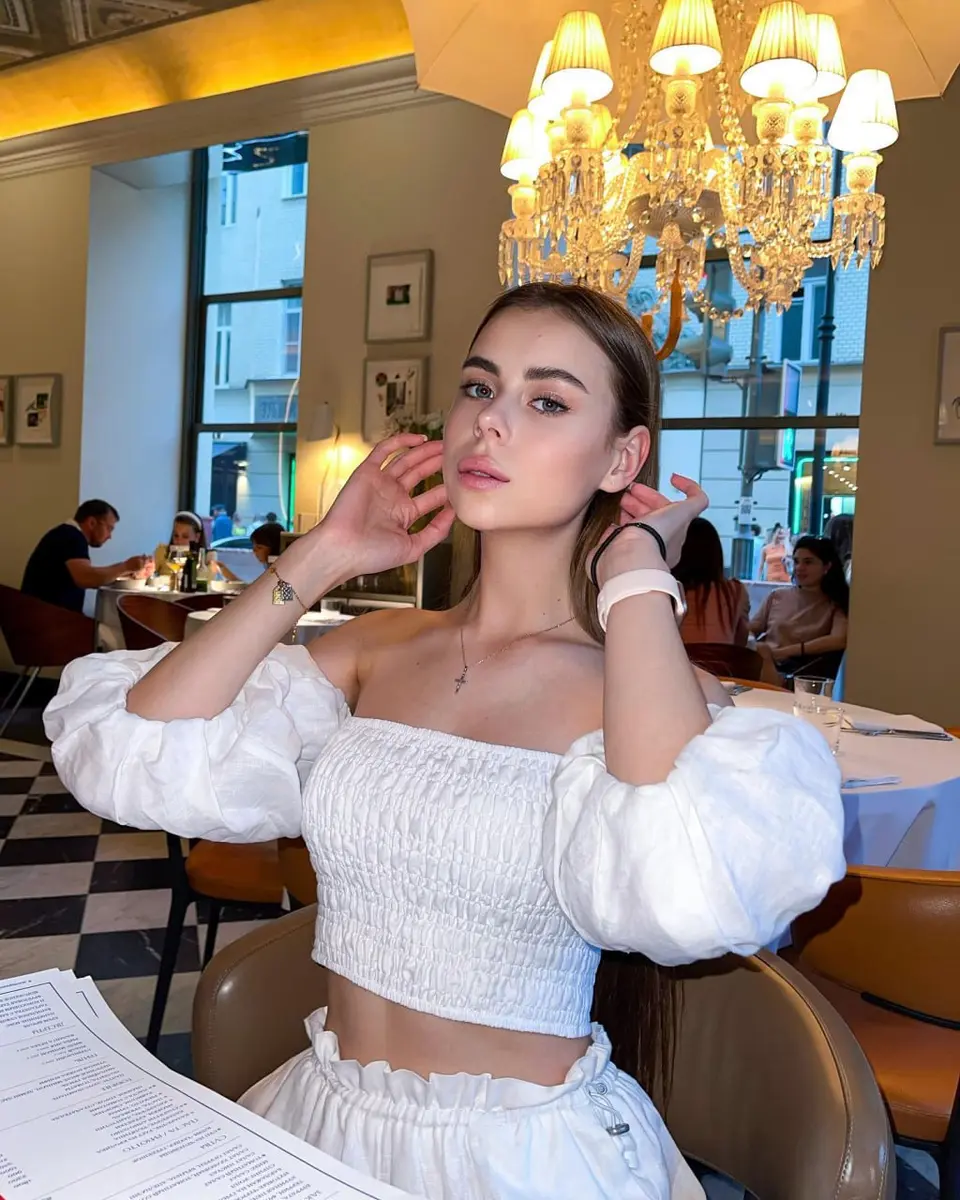 Janelle escort in Dubai