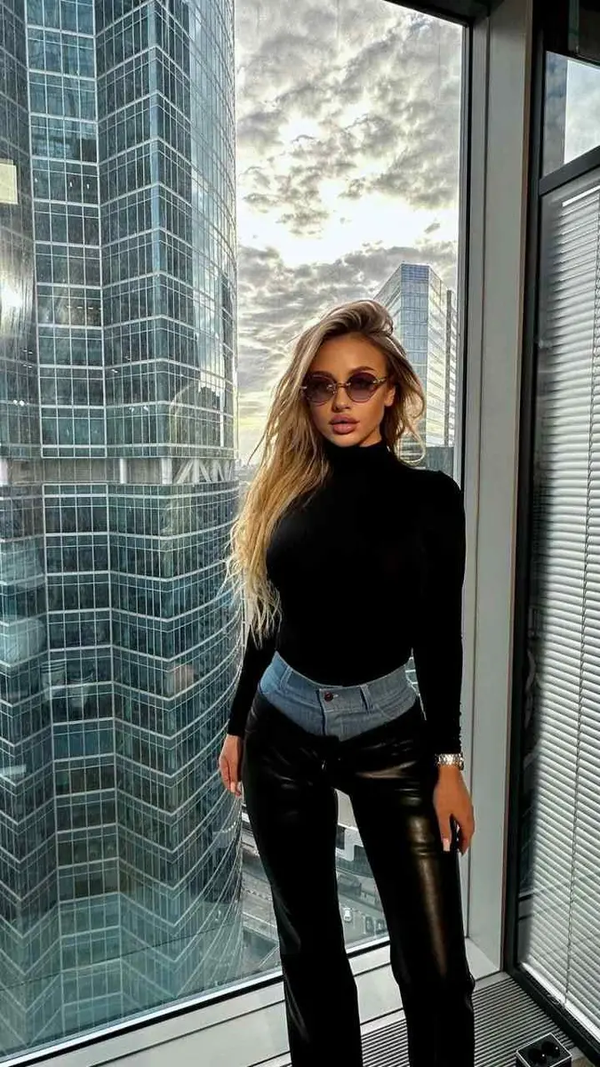 Kira escort in Dubai