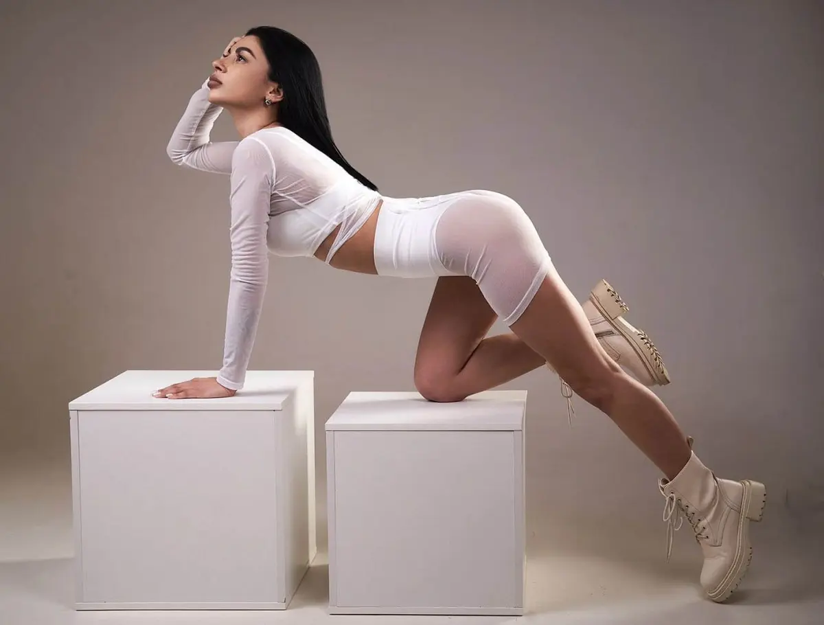 Kitty escort in Dubai