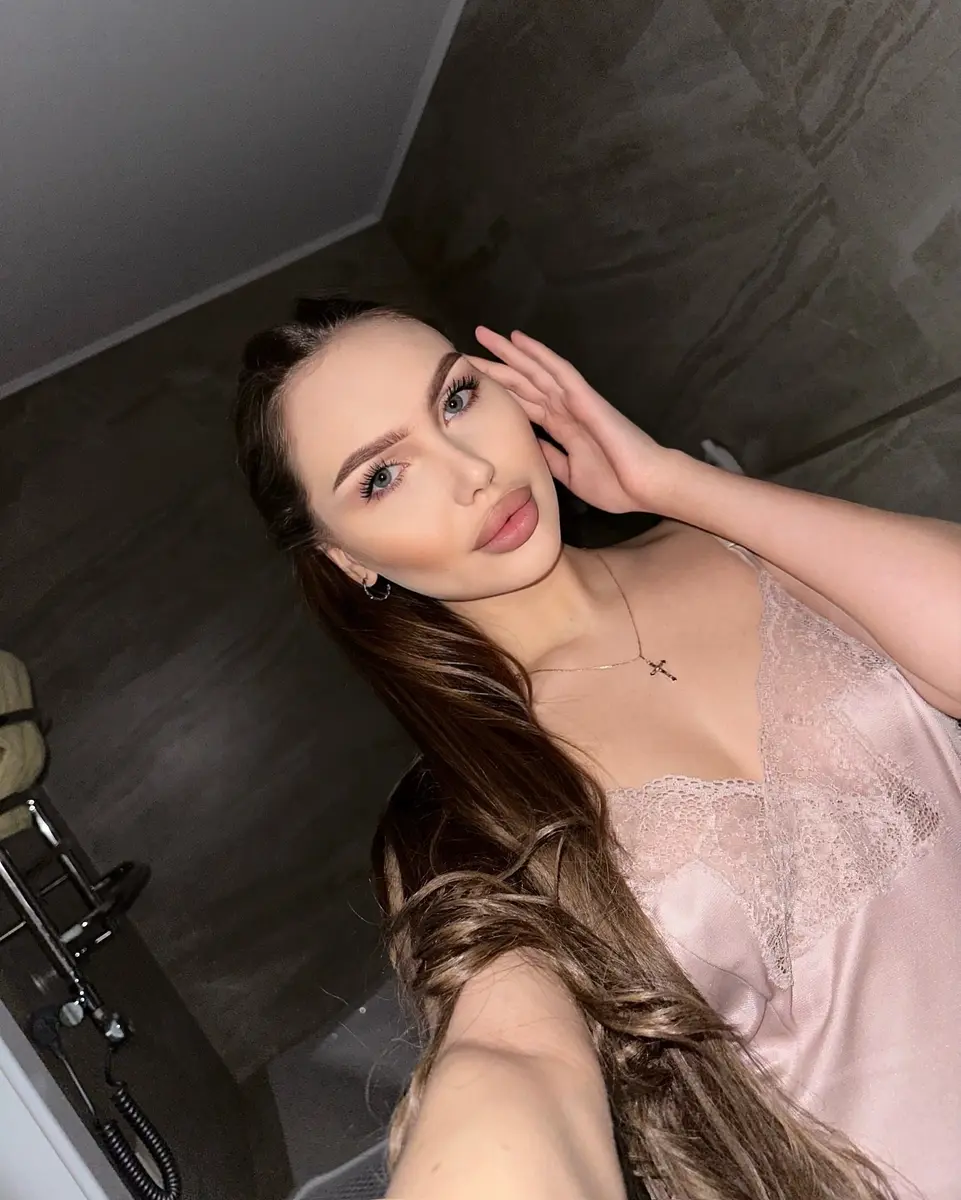 Lorita escort in Dubai