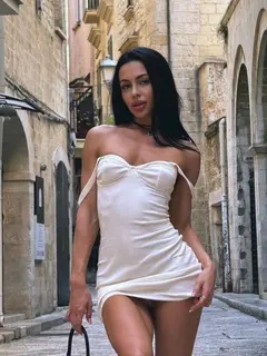 Ludovika escort in Dubai