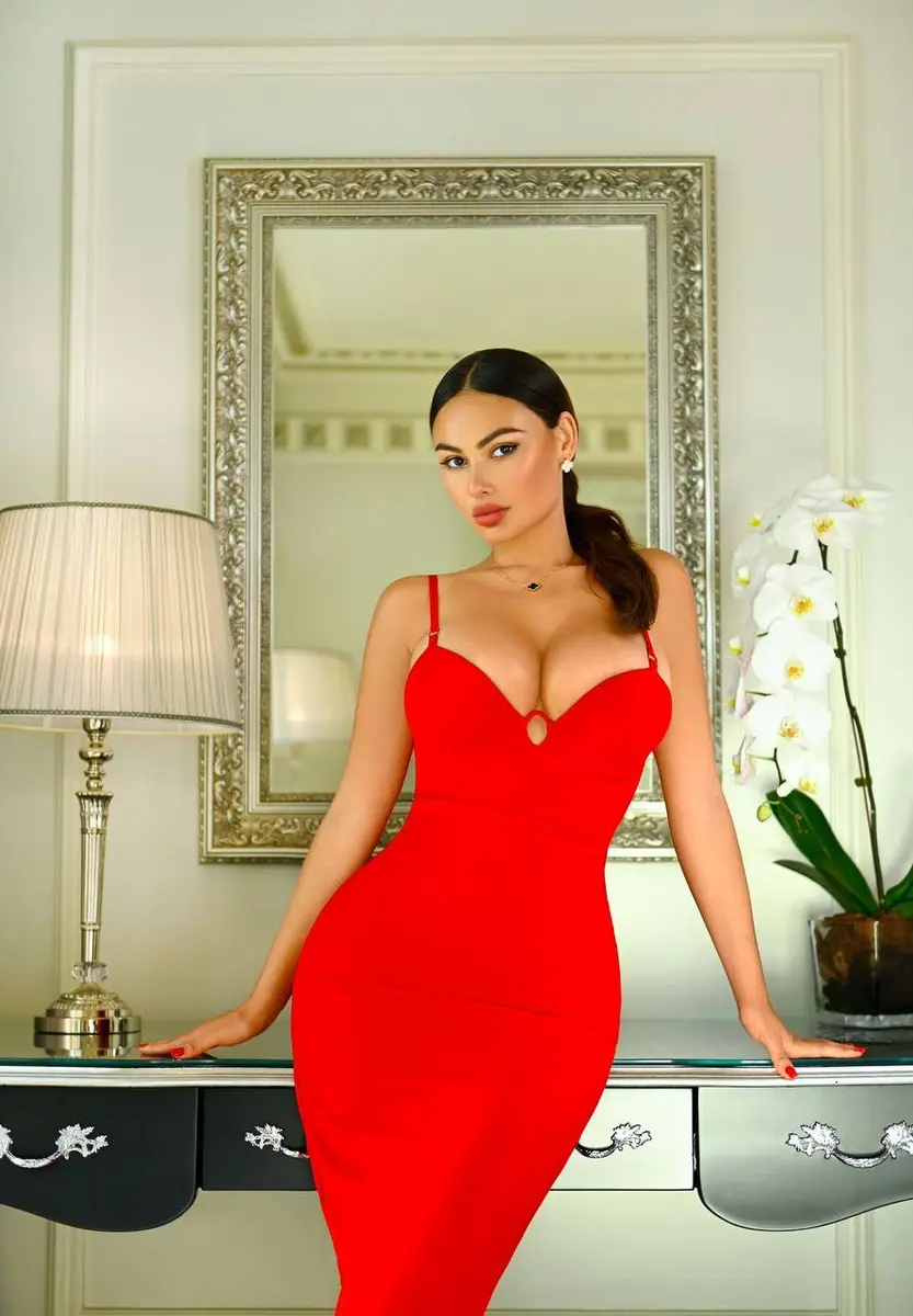 Mavika escort in Dubai