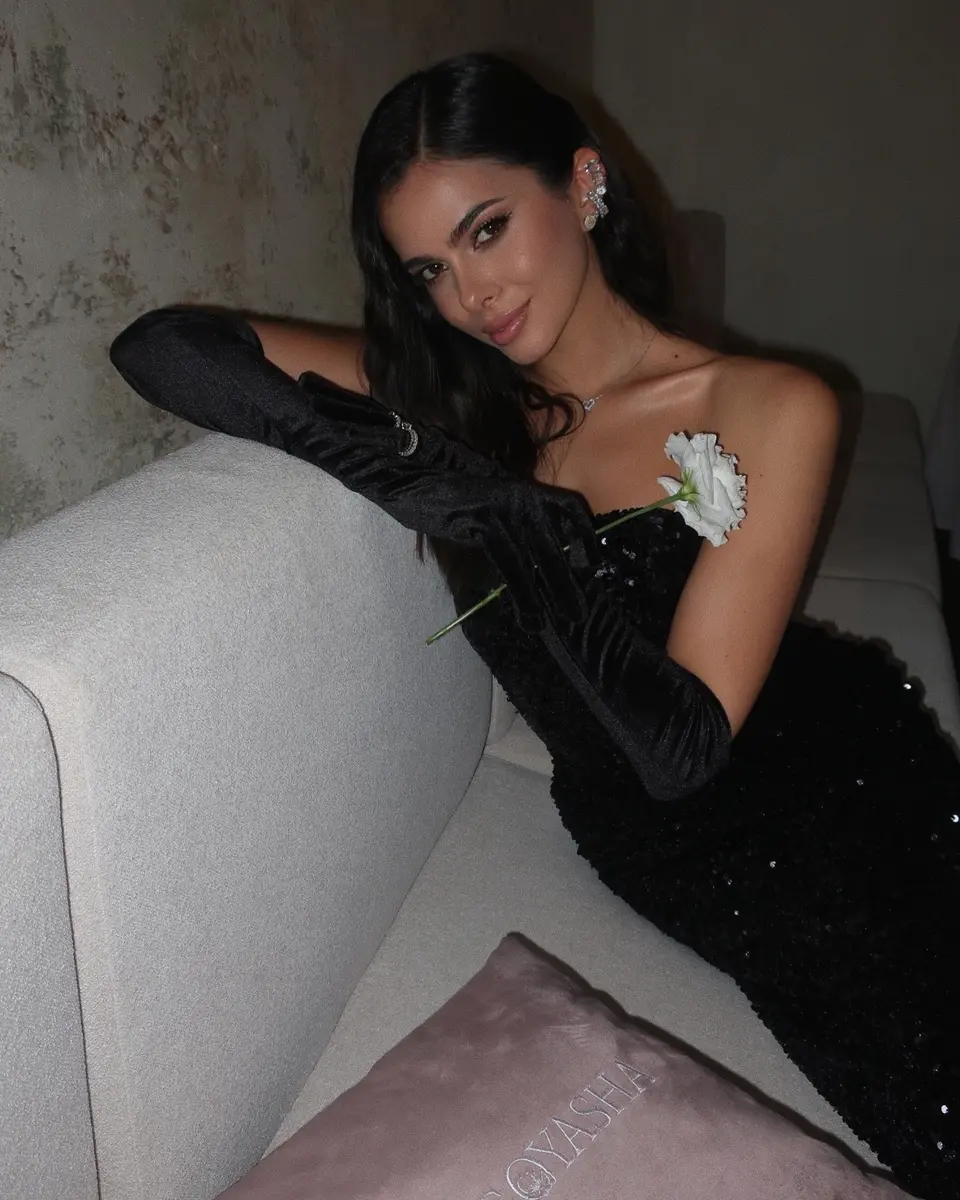 Nandi escort in Dubai