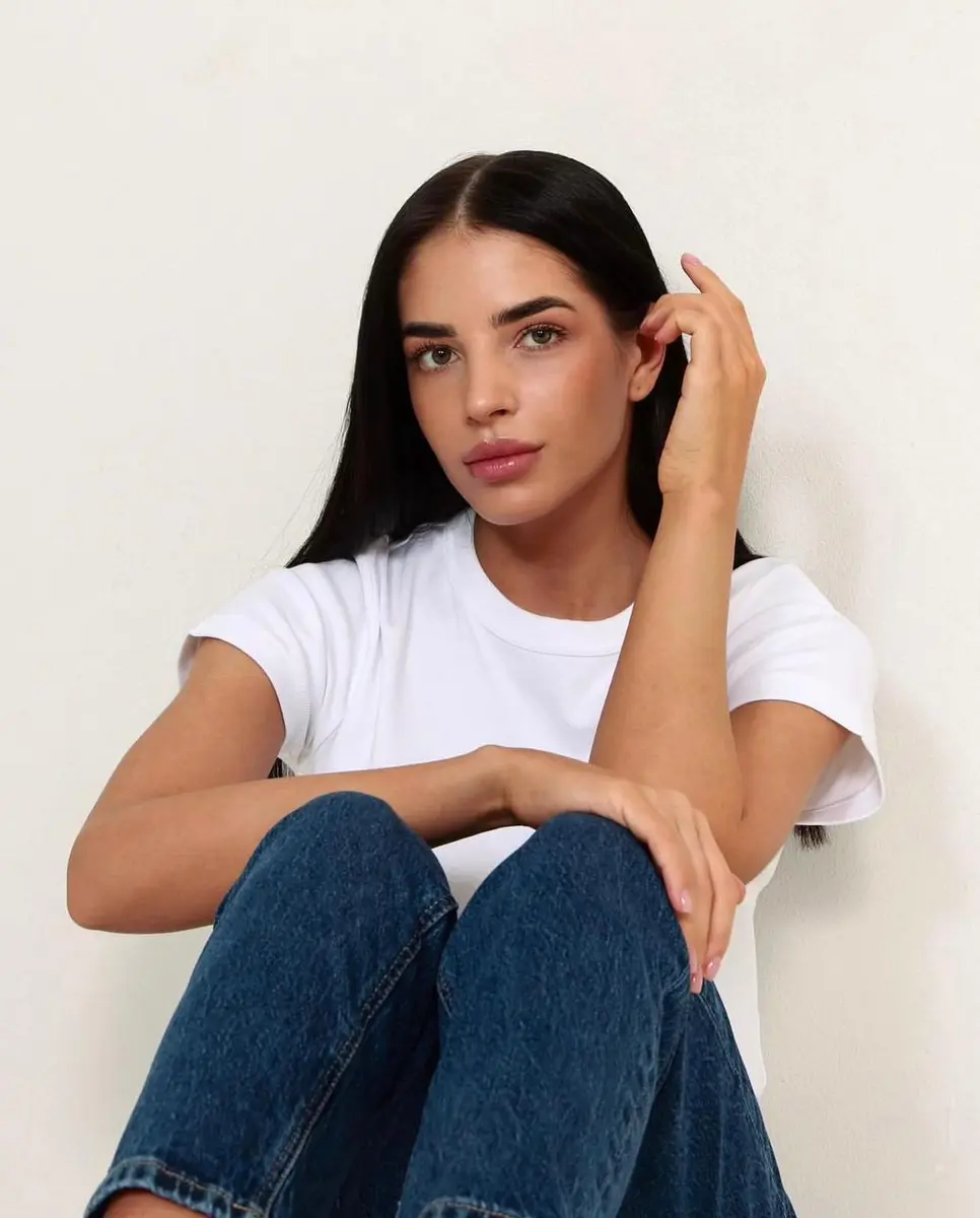 Ophelia escort in Dubai