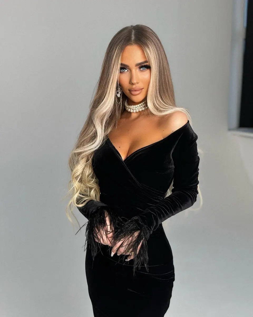 Sonna escort in Dubai