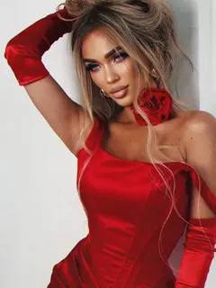 Sonna escort in Dubai