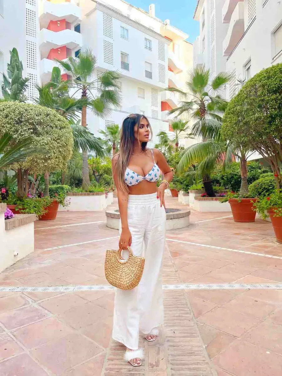 Virginia escort in Dubai